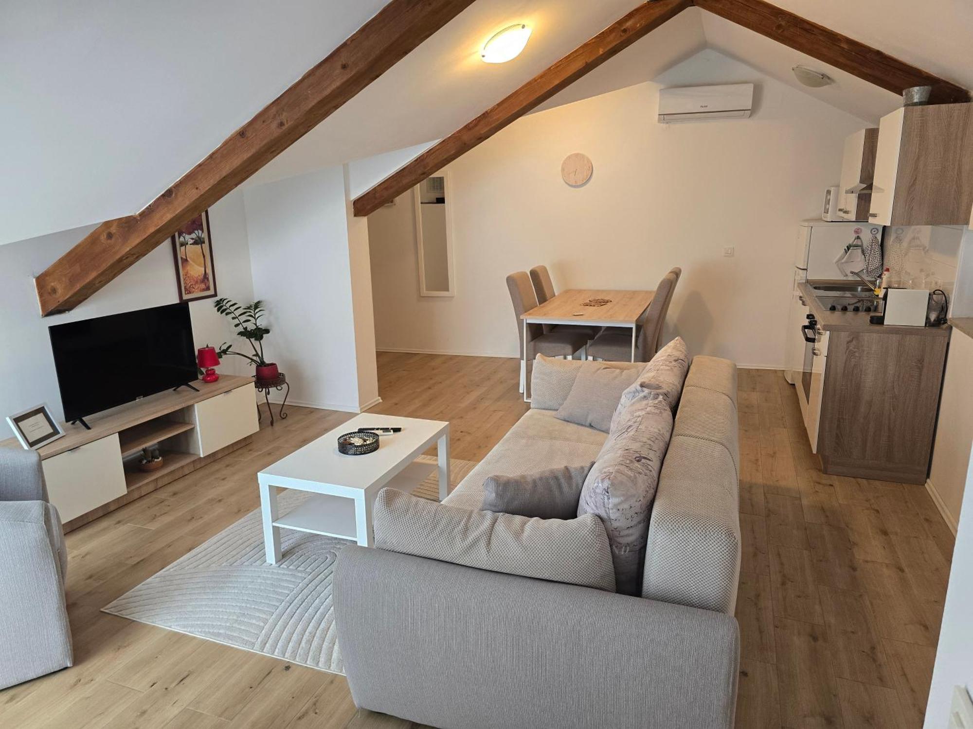 Ferienwohnung App E.N.A. Umag Exterior foto